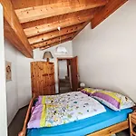 La Praula By Interhome Lägenhet Sedrun